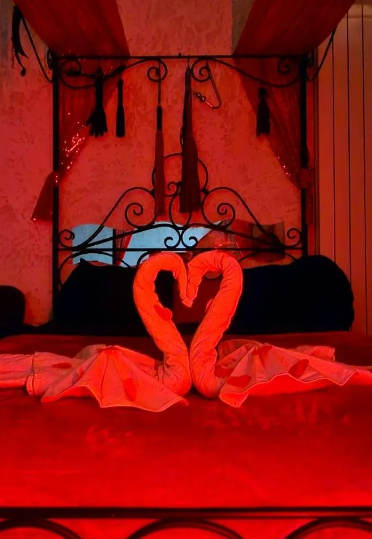 Duplex Love Room & Spa Tourves 0*,