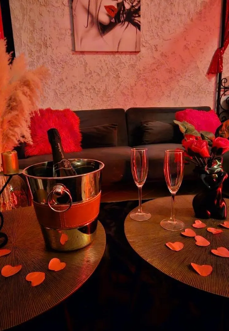 Apartment Duplex Love Room & Spa Tourves